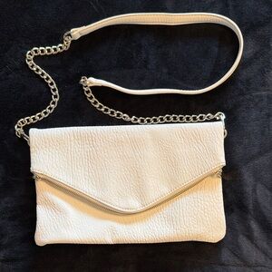 EXPRESS White clutch purse